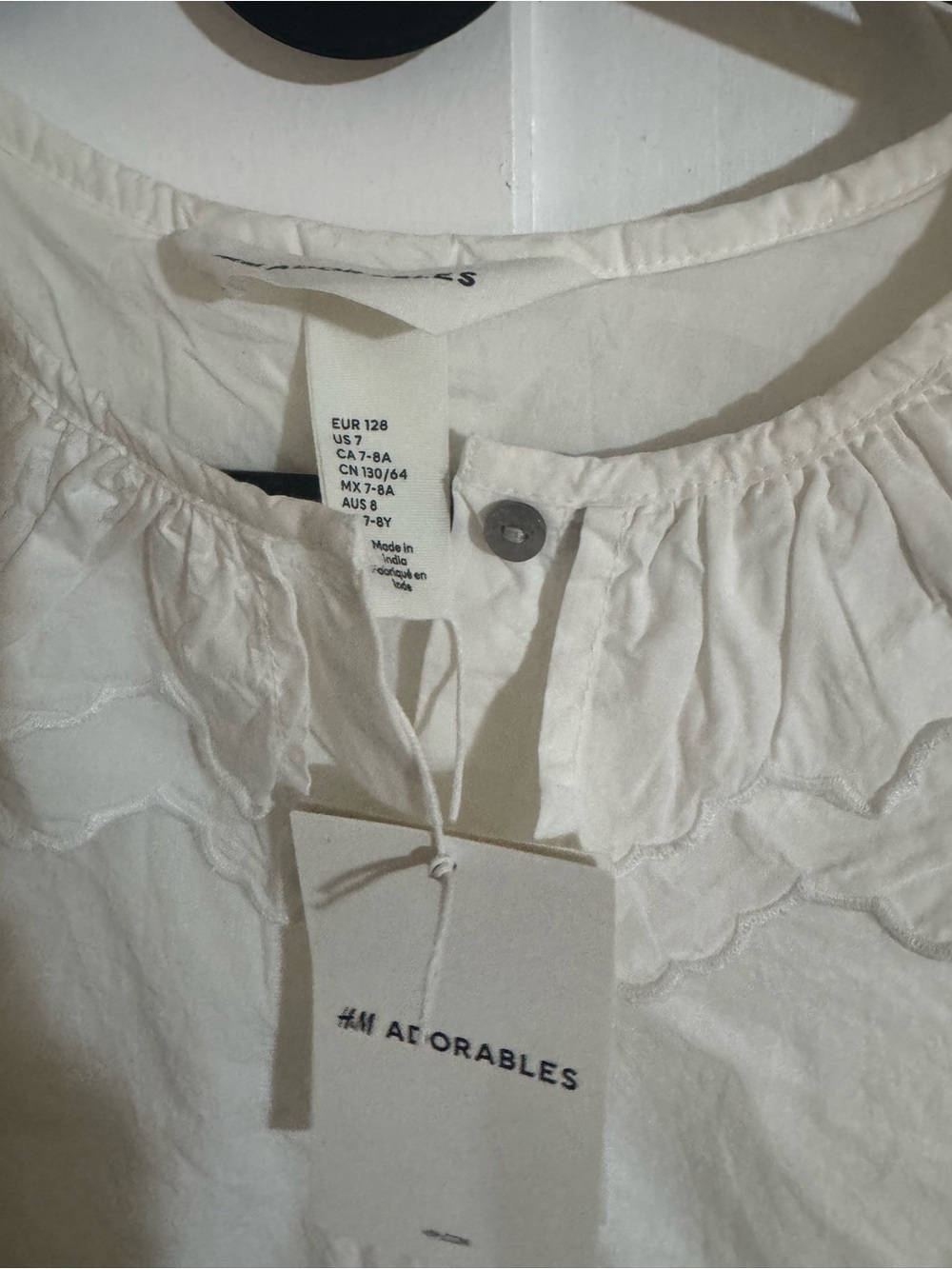 H&M White Ruffle Collar Button-Down Tank Top - Picture 3 of 3